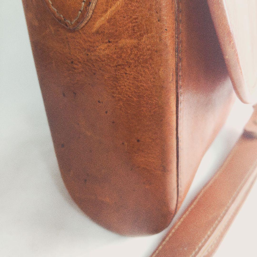 IL BISONTE ブラウンショルダーバッグ