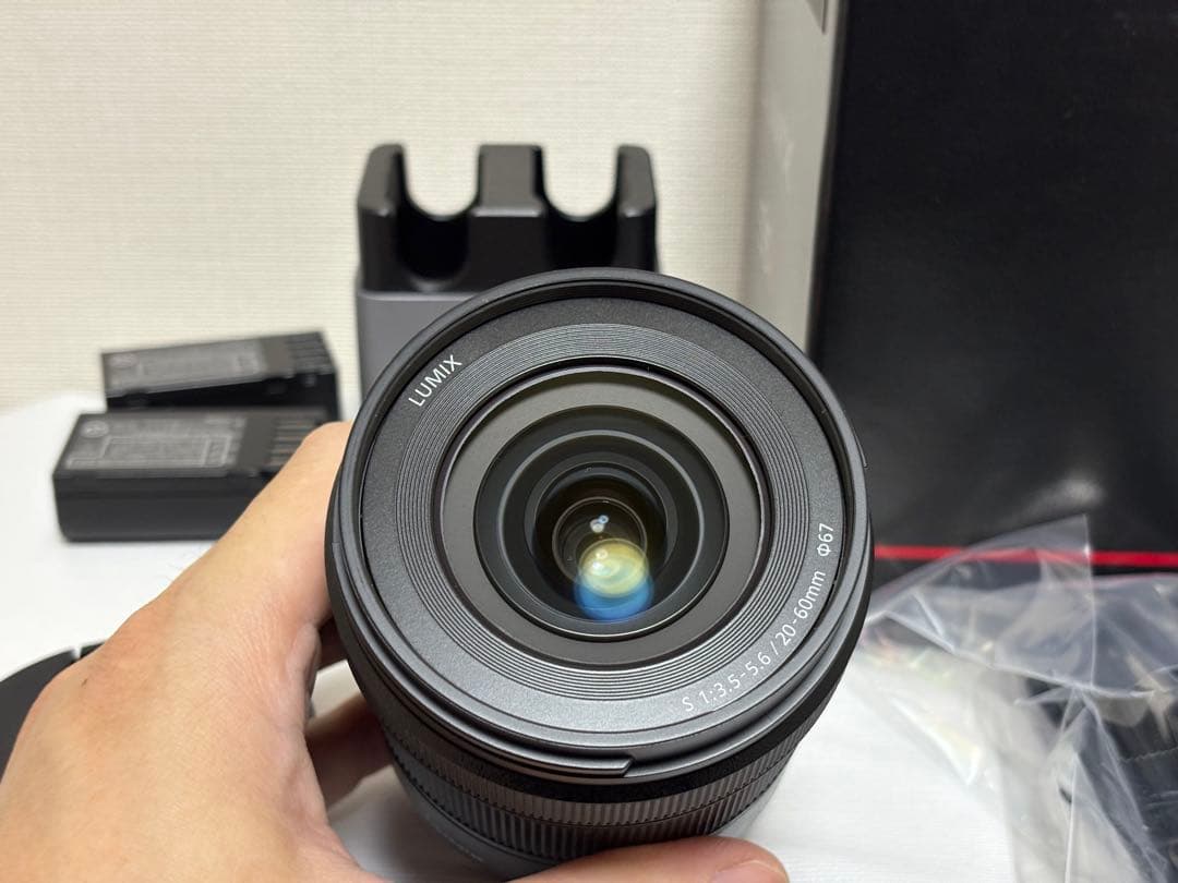 LUMIX S5II 標準ズームレンズキット（DC-S5M2K）