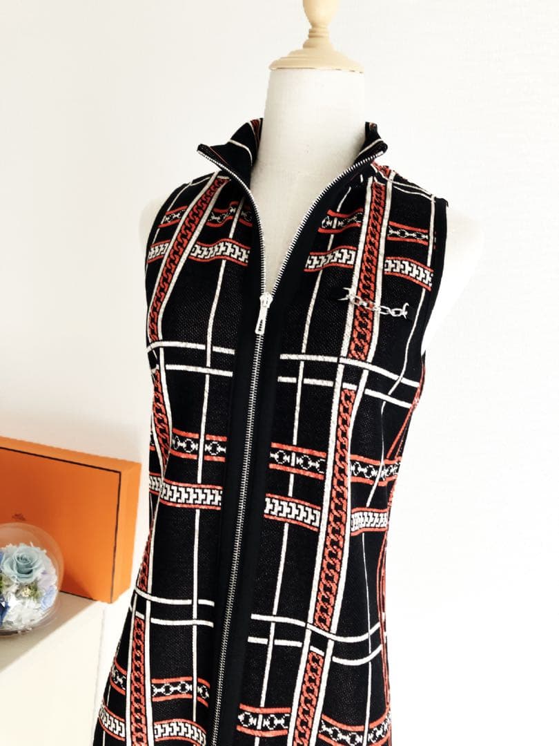 新品 HERMES タータンチェック柄 ジップアップ　ジレ　アウター　ワンピース
