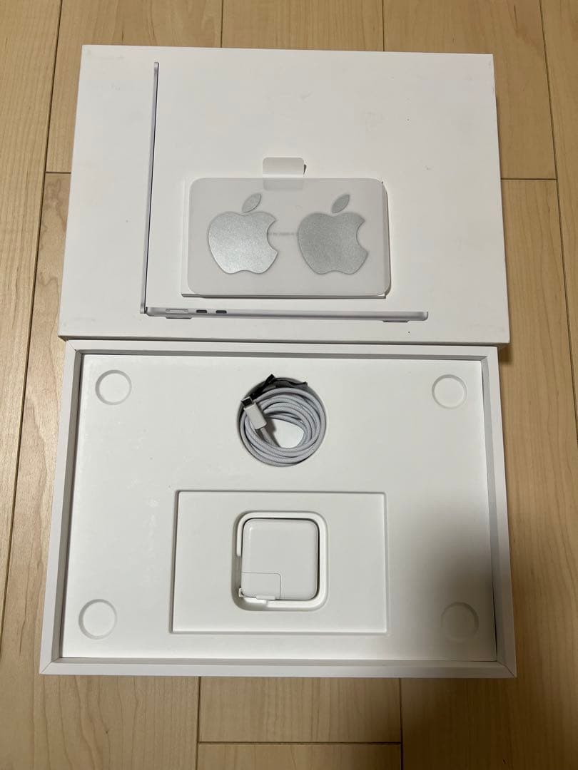 MacBook Air M3 13インチ256GB 8GB モデル シルバー