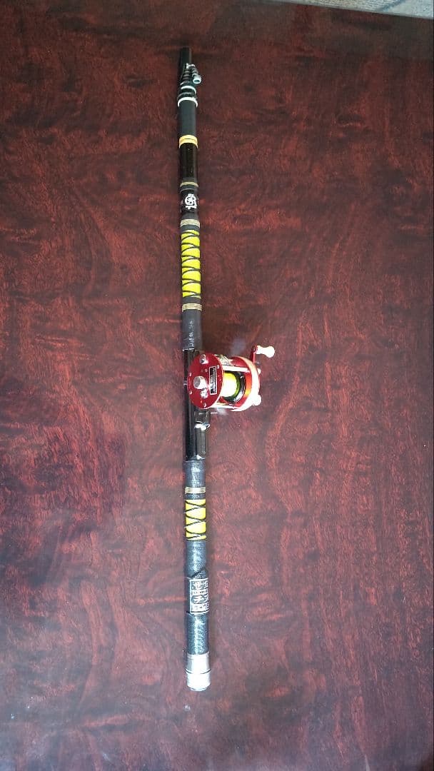 「ヴィンテージ」ABU リール 1750A+おまけオールドチヌ竿「世紀1-15」