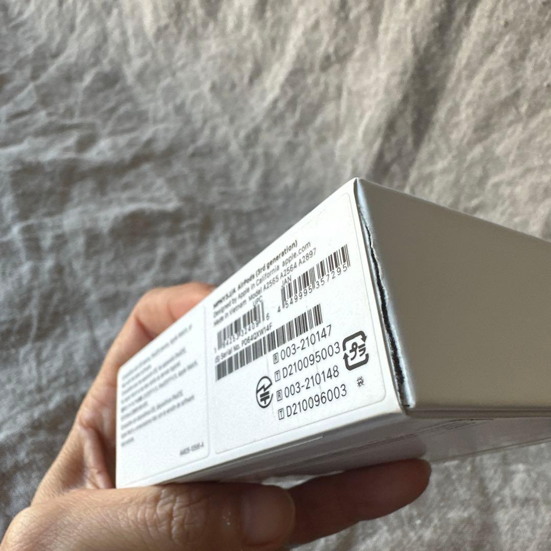 Apple AirPods第3世代 本体/未使用付属充電ケーブル/本革ケース付き