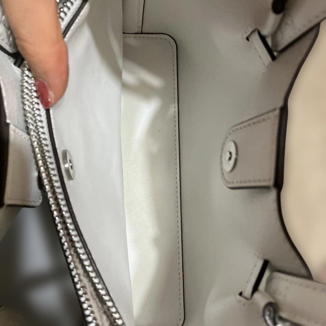 ✩︎⡱美品✩︎⡱マイケルコース　センタージップ　バッグ　ホワイト