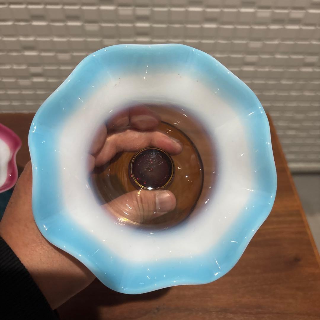 氷コップ 三色 手吹き ガラス 乳白色 レトロ 色付き脚 セット