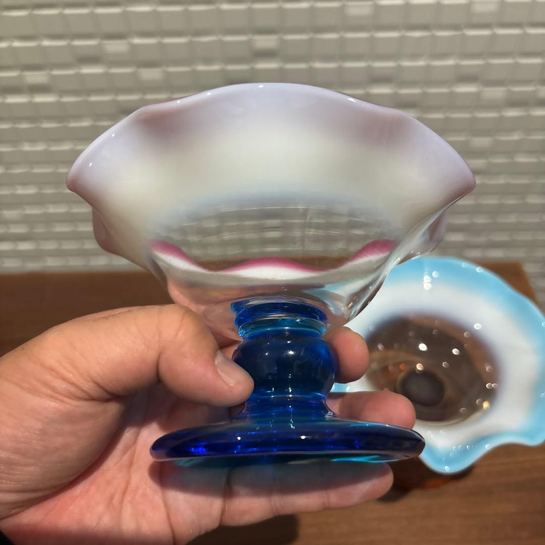 氷コップ 三色 手吹き ガラス 乳白色 レトロ 色付き脚 セット