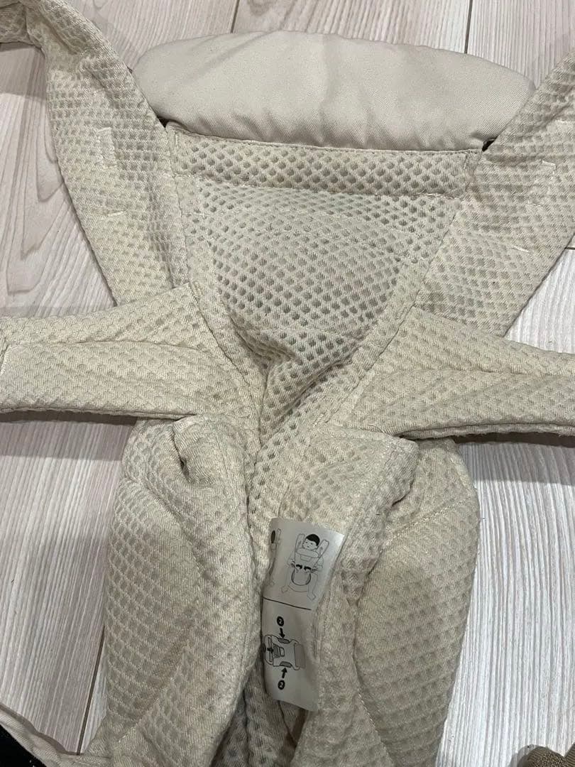 ergobaby OMNI ベージュ 抱っこ紐