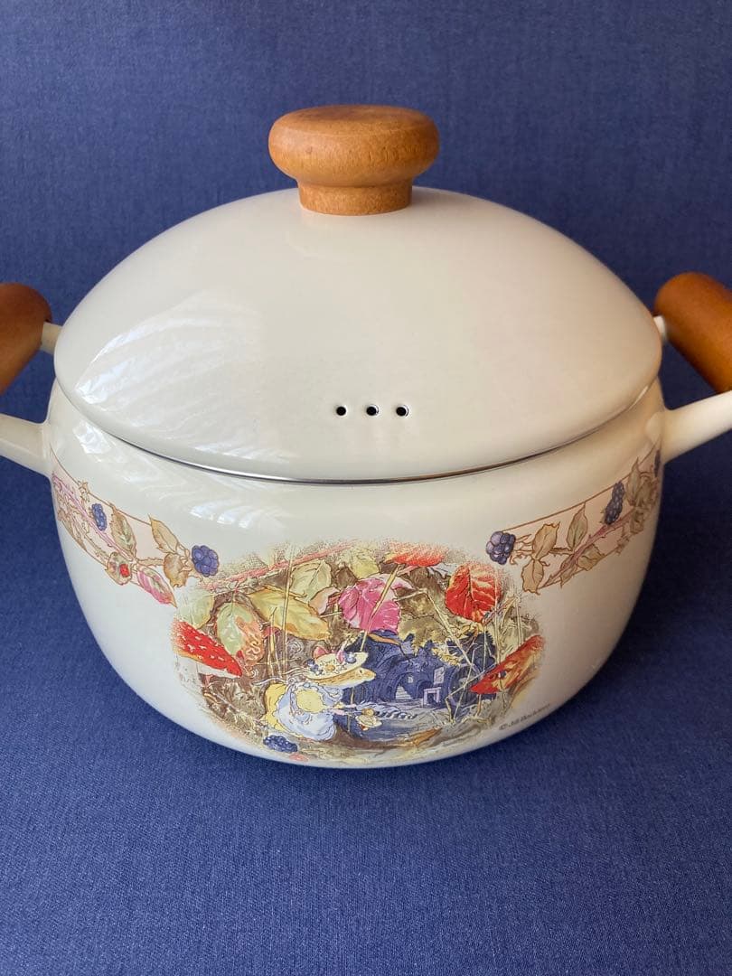 ブランブリーヘッジ 　両手鍋　ホーロー　希少