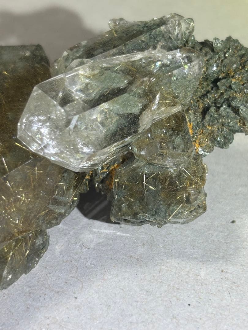 希少　マニハール水晶 ルチル共生 レコードキーパー多数　虹