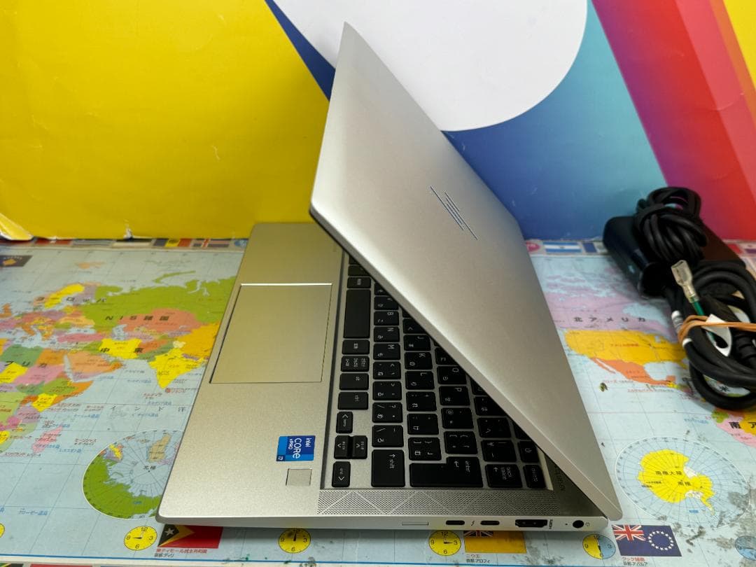 極美品 HP EliteBook 830 G8 i7 16GB 512GB 軽量