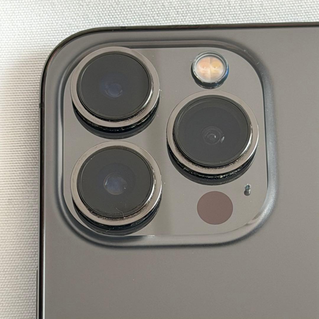 iPhone 13 Pro 128GB グラファイト SIMフリー 国内版の型番