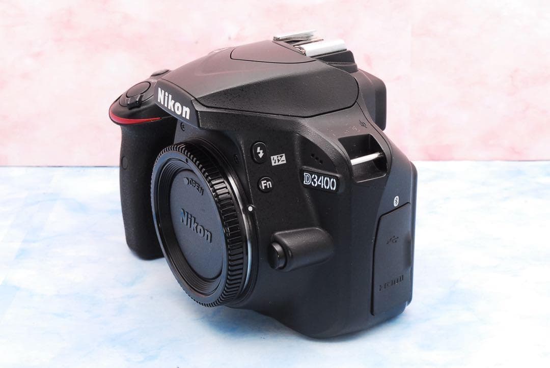 ニコン D3400★Wレンズ★一眼レフカメラ★Bluetooth搭載