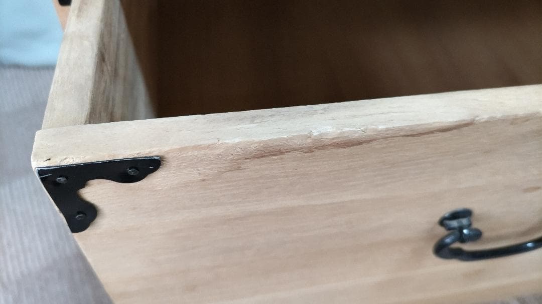 桐タンス 稲穂プレート 和タンス 古家具 三段チェスト 引き出し