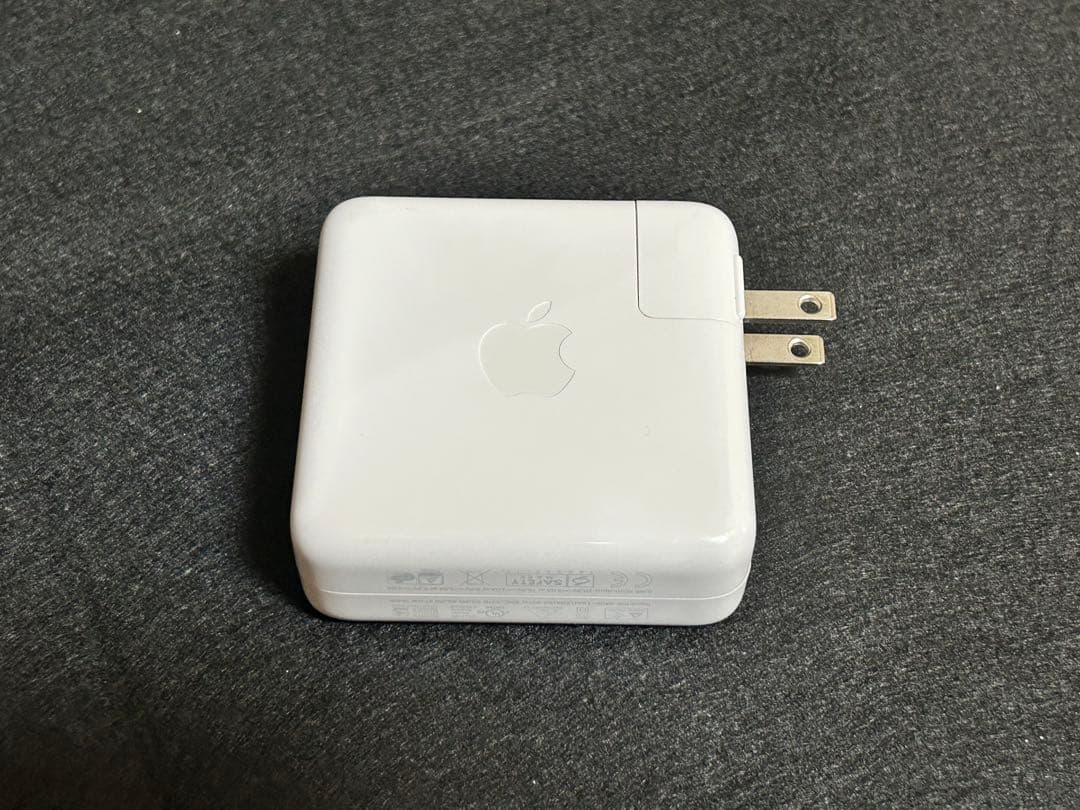 【ジャンク品】MacBookPro 13インチ M1 2020 画面割れ
