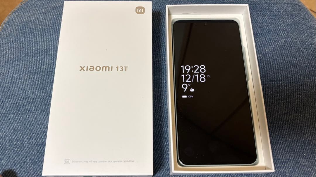 Xiaomi 13T メドウグリーン 手帳型ケース付き