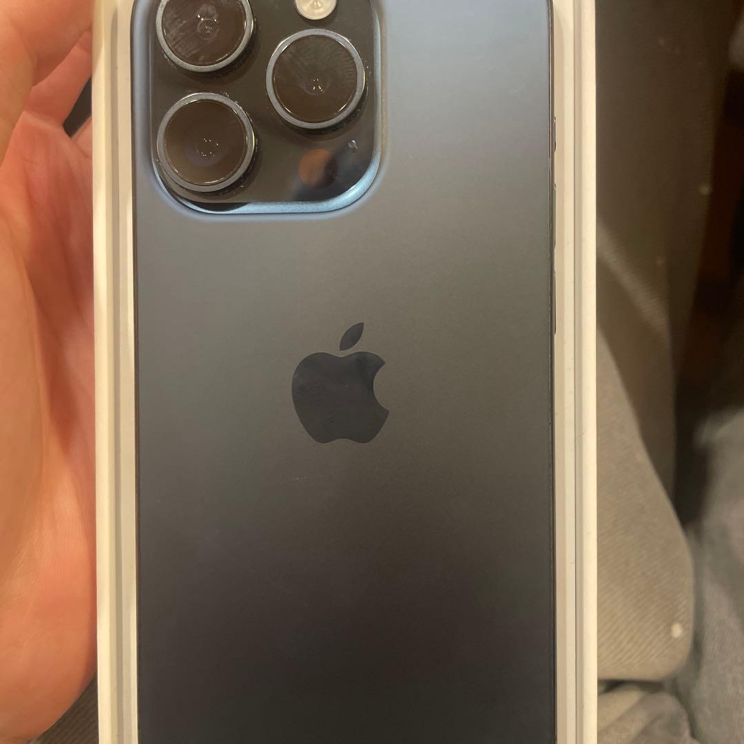 Apple iPhone 15pro 128GB ブルーチタニウム