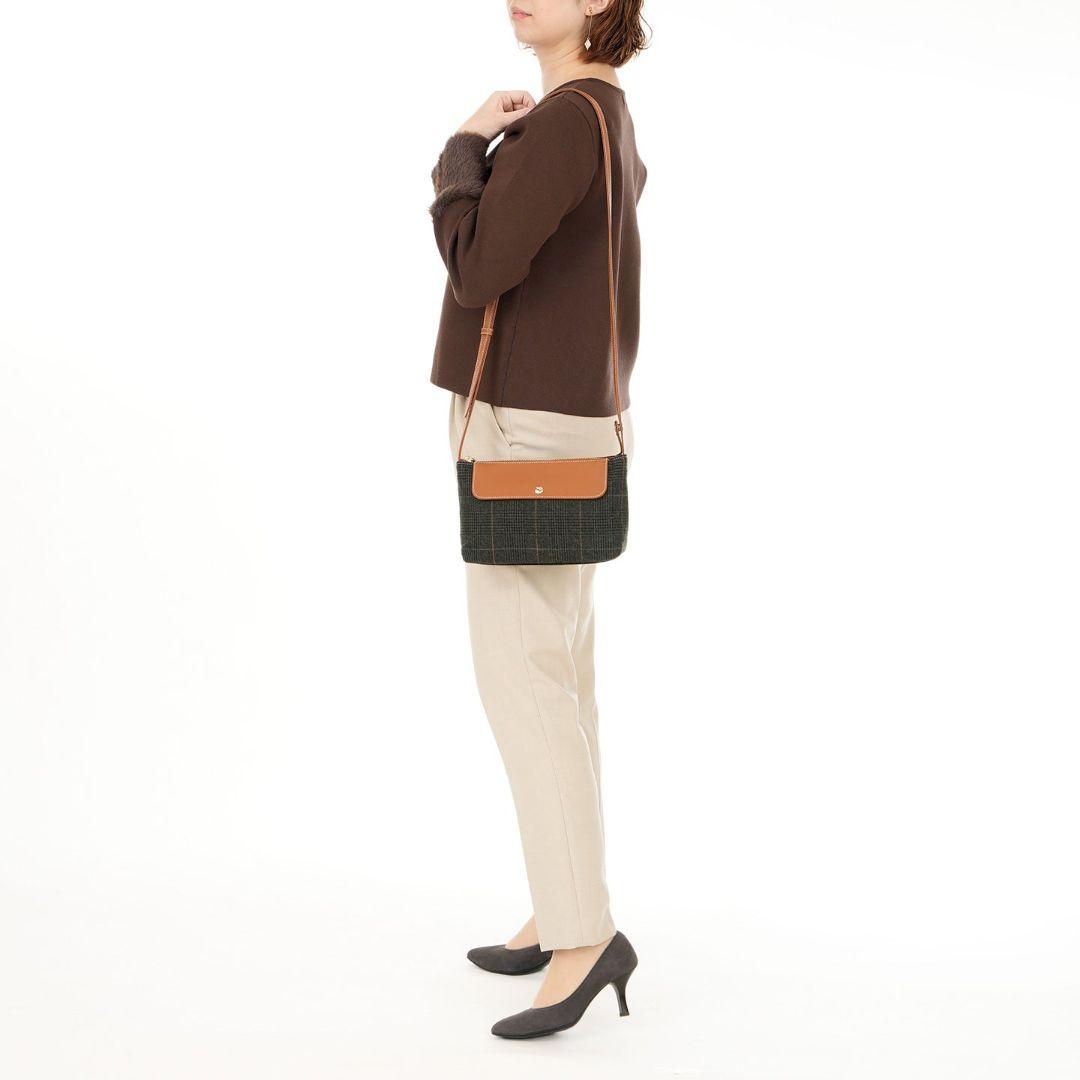 未使用　IBIZA× 尾州WOOL　レペティシオン　ショルダーバッグ