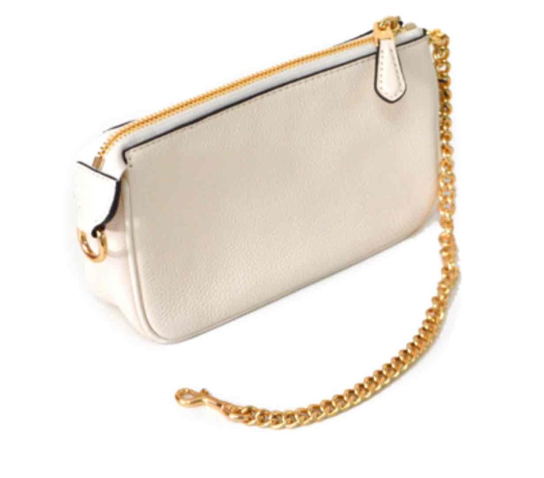 超美品コーチラージリストレットスターダストスタッズショルダーバッグオフホワイト白