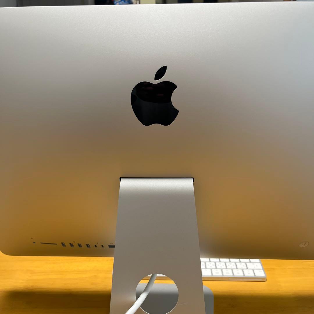 Apple iMac 型番 MRT42J/A