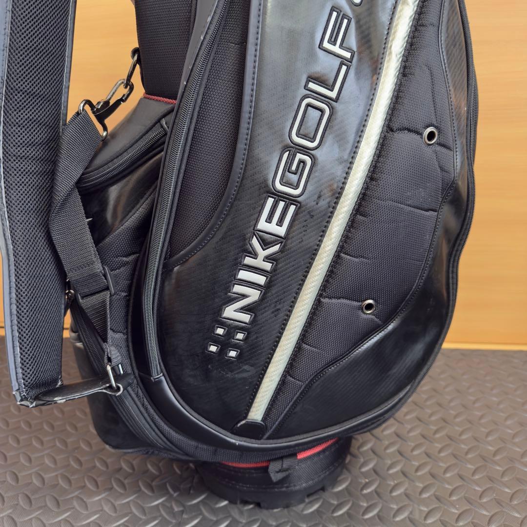 NIKE GOLF キャディバッグ 6分割 ブラック フード付き メンズ向け