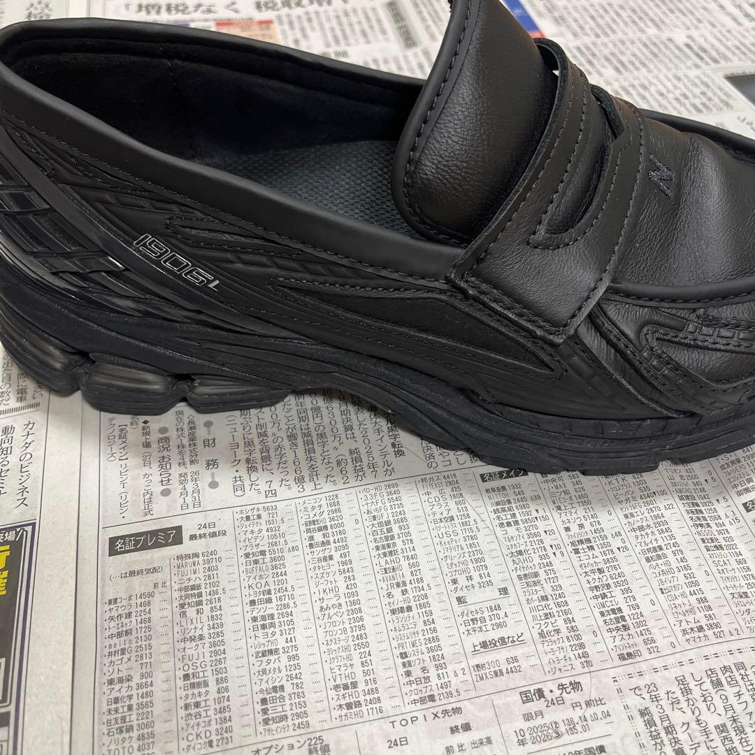 New Balance 1906L トリプルブラックローファー　28