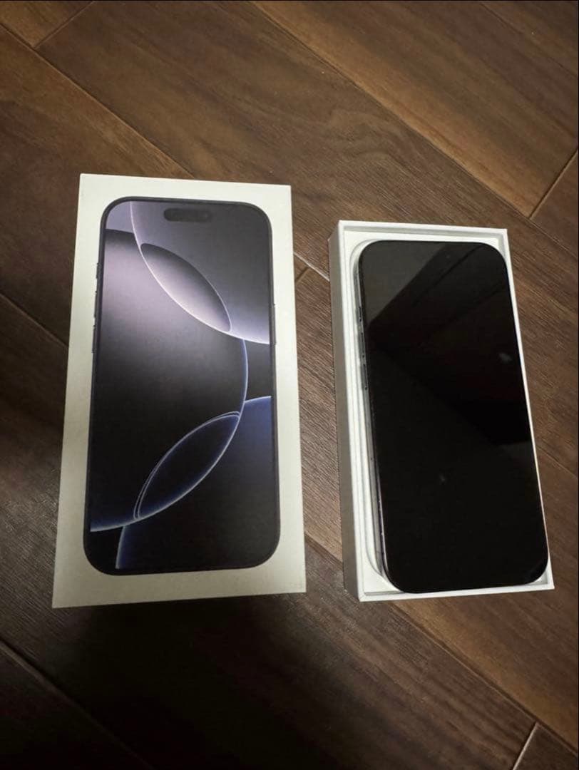 iphone 16 Pro 256gb バッテリー98% 充放電229回