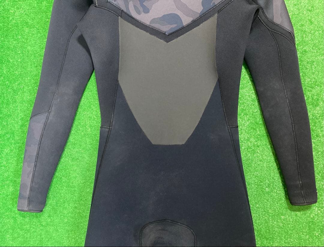 ビラボン ウェットスーツ セミドライ　　Lサイズ