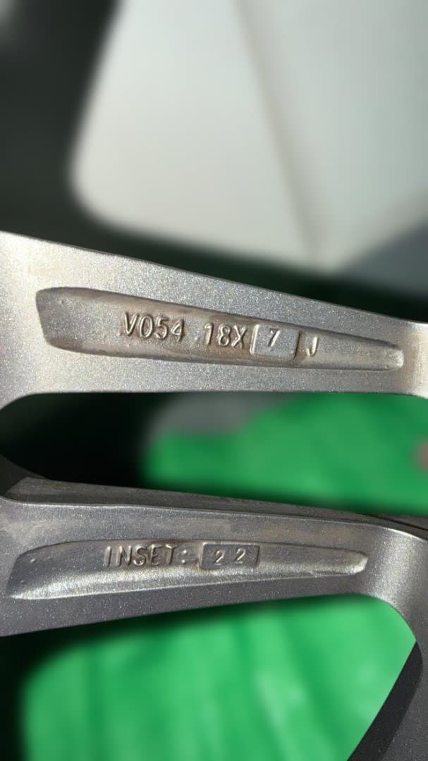 ブリヂストンVRX3  X3(G01)用 18インチスタッドレス