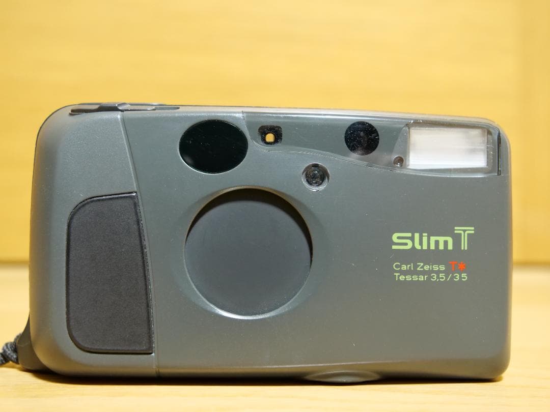 KYOCERA Slim-T フイルムカメラ オリーブ色