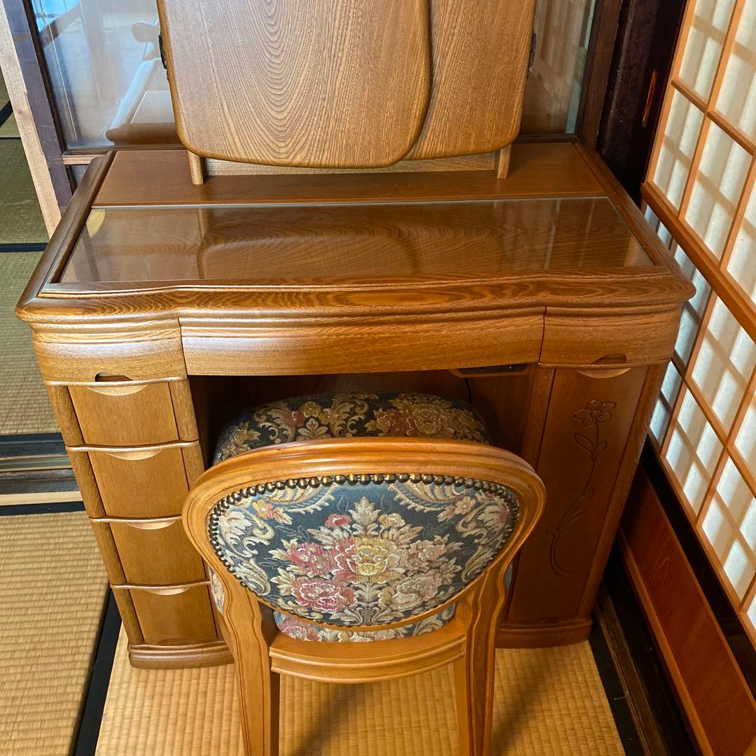 飛騨家具　ドレッサー　三面鏡　飛騨の匠　デザイン賞受賞