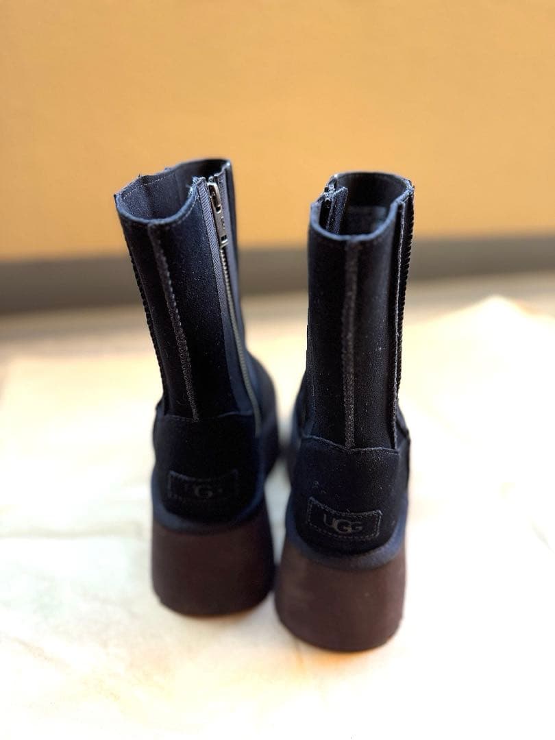 美品！　UGG アグ　ブラック ブーツ　24cm お値下げ