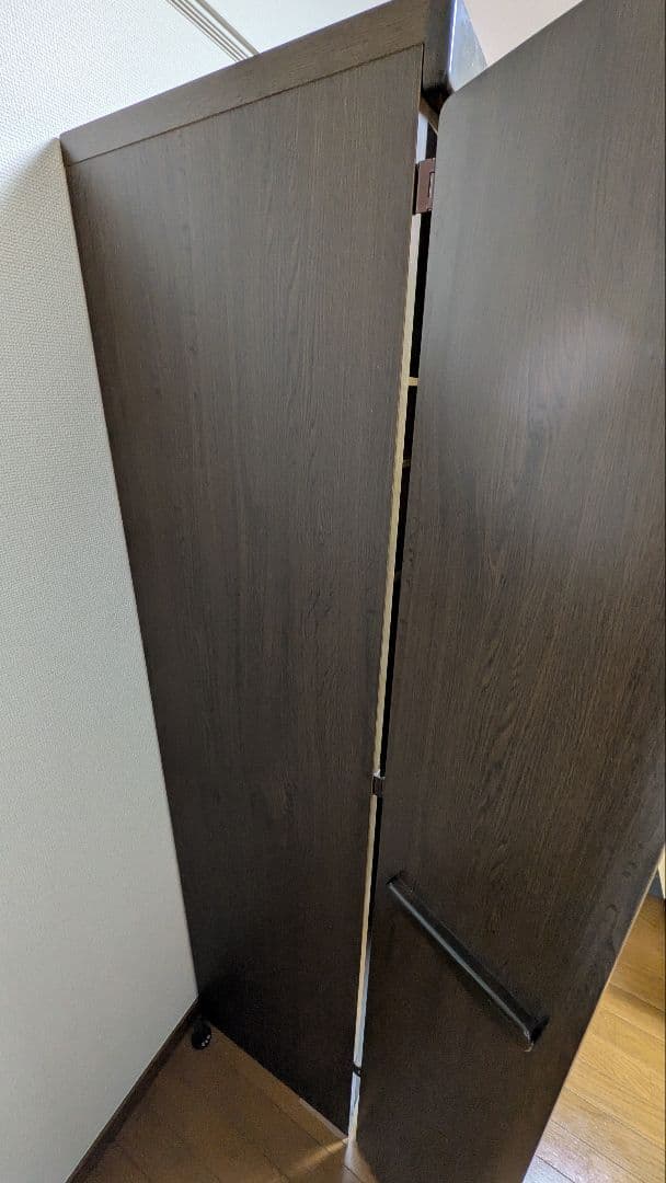 大容量キッチンストッカー　扉収納付　キッチン食品収納　パントリー