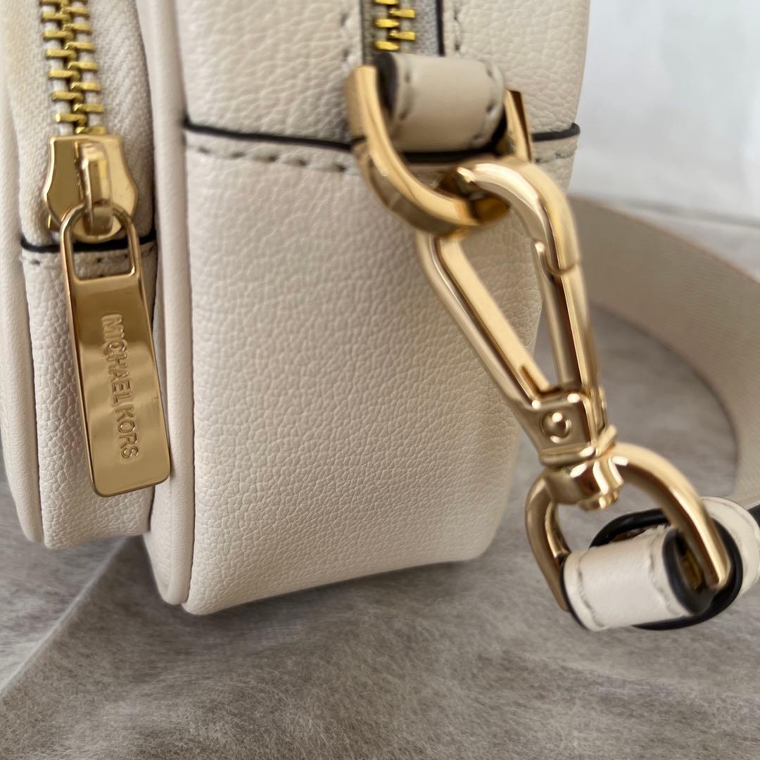 MICHAELKORSボディバッグホワイト系袋付きマイケルコースショルダーバック