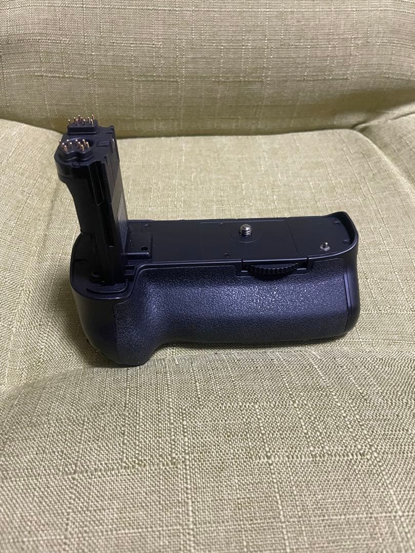 CANON EOS 5D MarkⅢ ＋バッテリーグリップ ＋ CFカード等付属