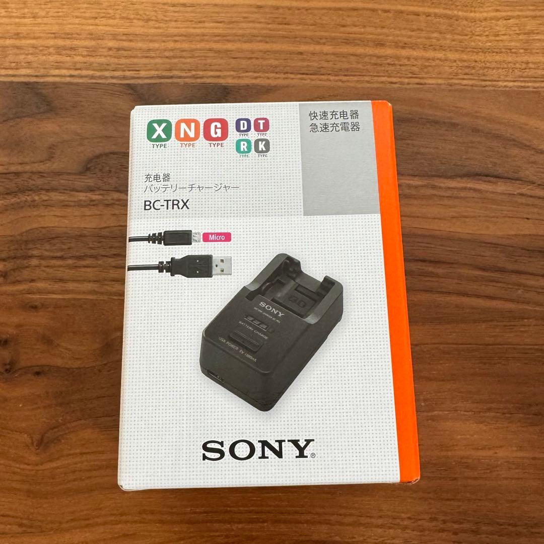 ほぼ新品SONY ZV-1Ⅱ シューティンググリップキットバッテリーチャージャー