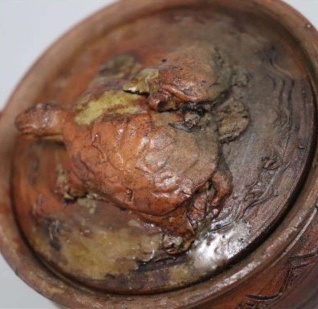 カセ赤秞備前焼名工岡安宮山人作備前陶器亀摘手造宝瓶長寿母子亀