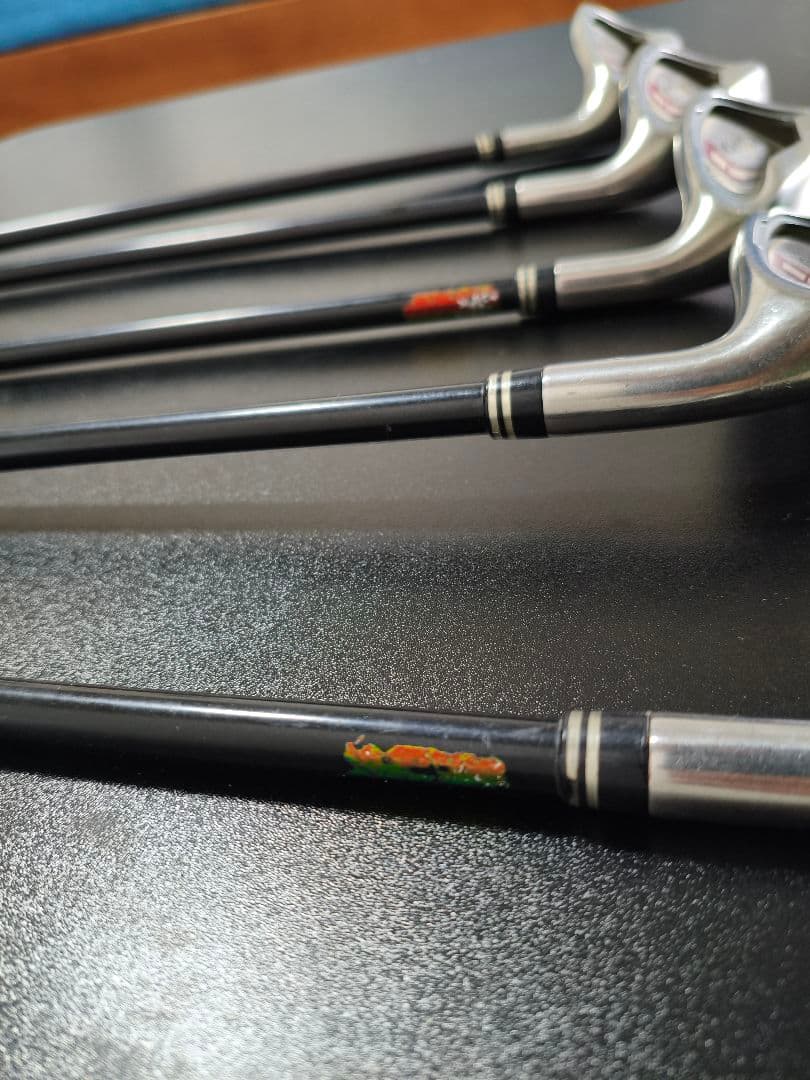 9代目ゼクシオ XXIO9 メンズアイアンセット5本 R