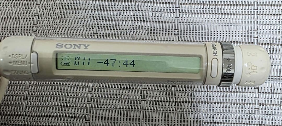 SONY　ソニー　CDWALKMAN D-NE730リモコン RM-MC53EL