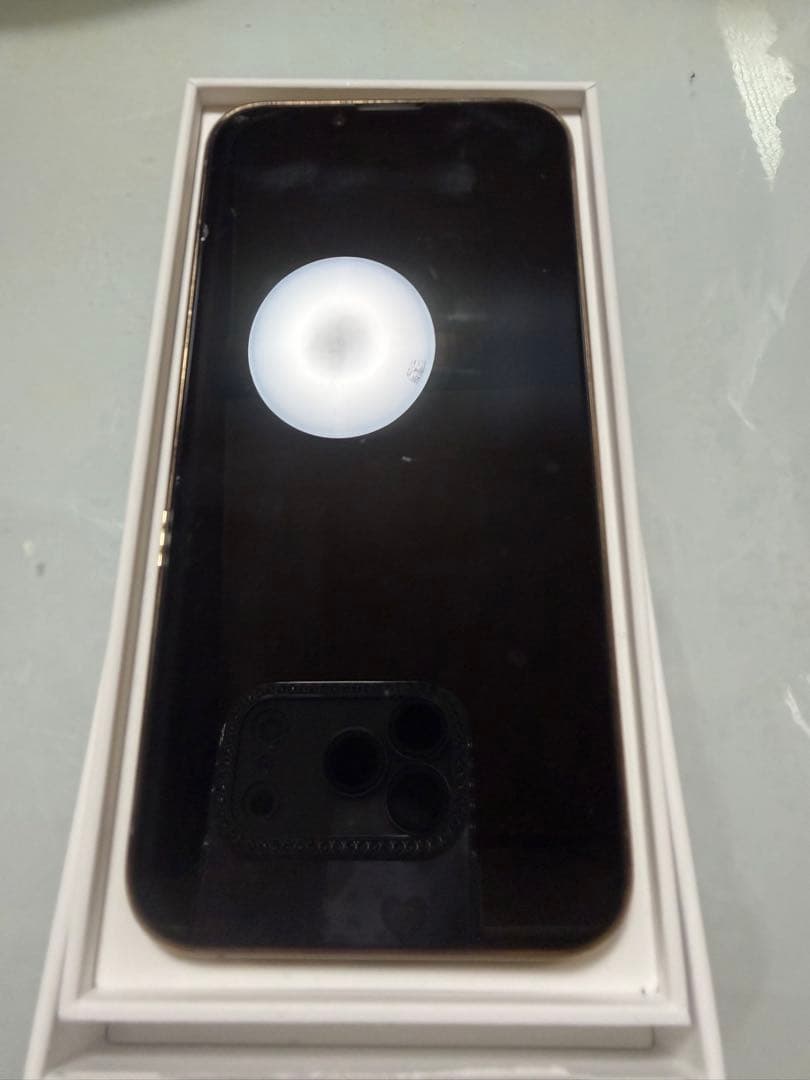 く*読様 Apple iPhone 13 Pro ゴールド 本体