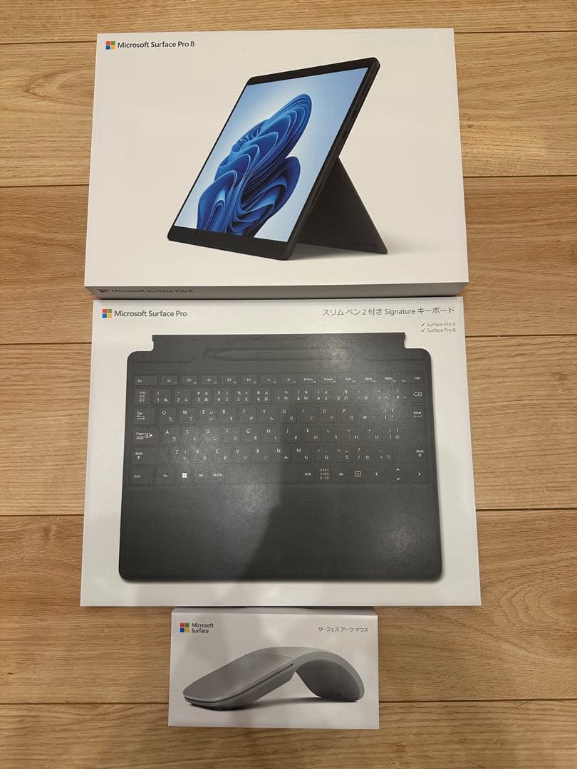 Microsoft Surface Pro 8 本体 + 付属品