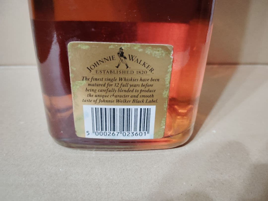 ジョニーウォーカー　Black Label 12年　７本