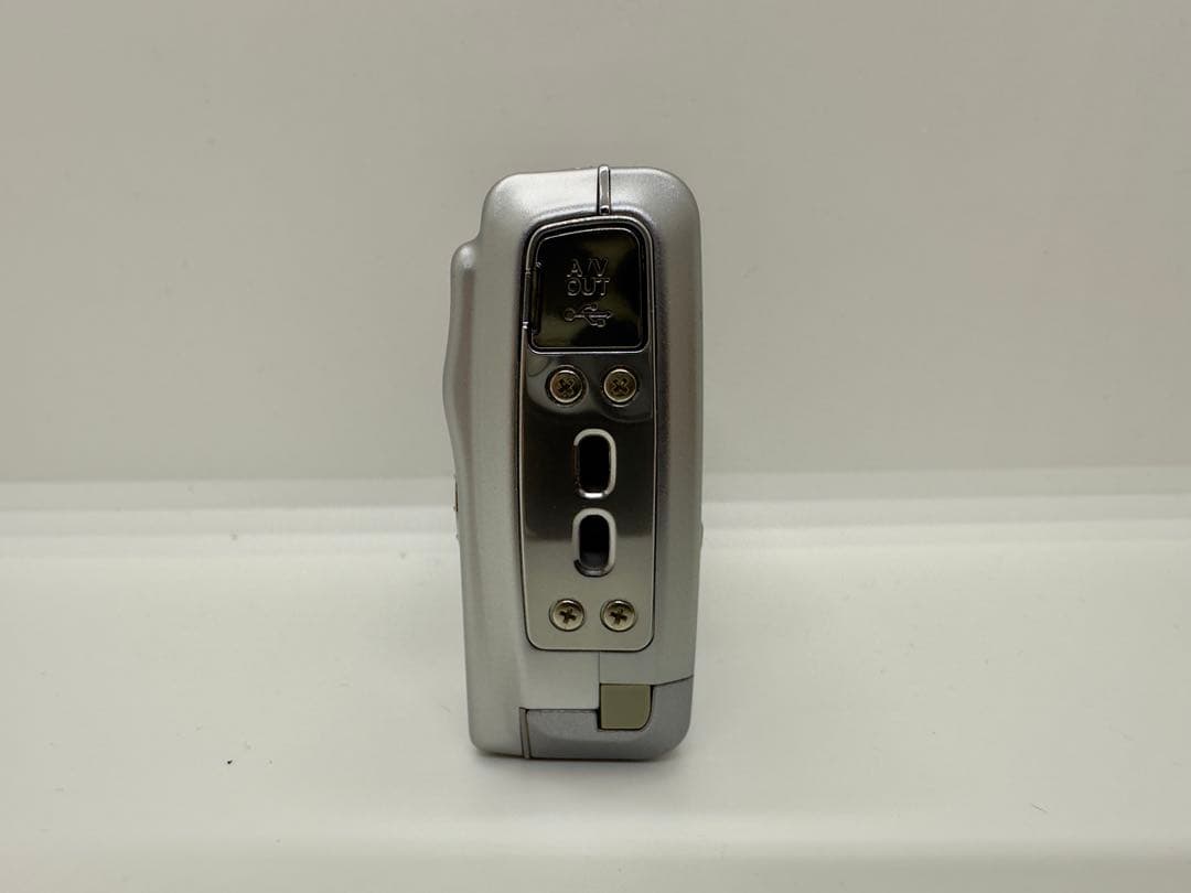 Fujifilm FinePix F100fd コンパクトデジタルカメラ