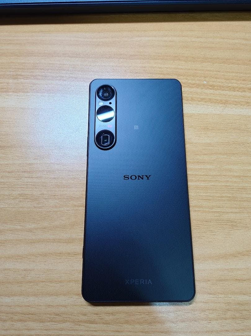 SONY XPERIA 1Ⅵ XQ-EC44 simフリー 本体 画面にひびあり