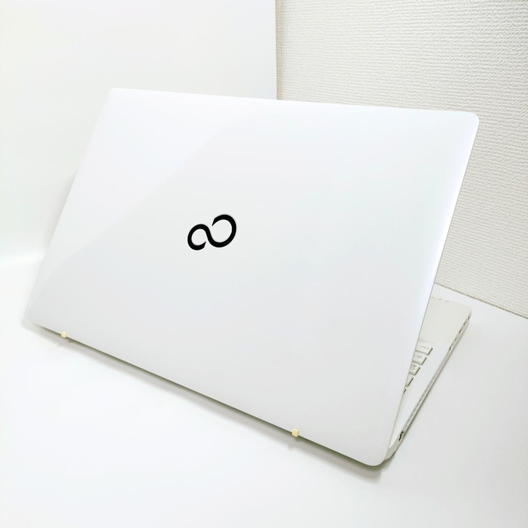 Windows11✨️Corei7/SSD/オフィス付きノートパソコン/富士通