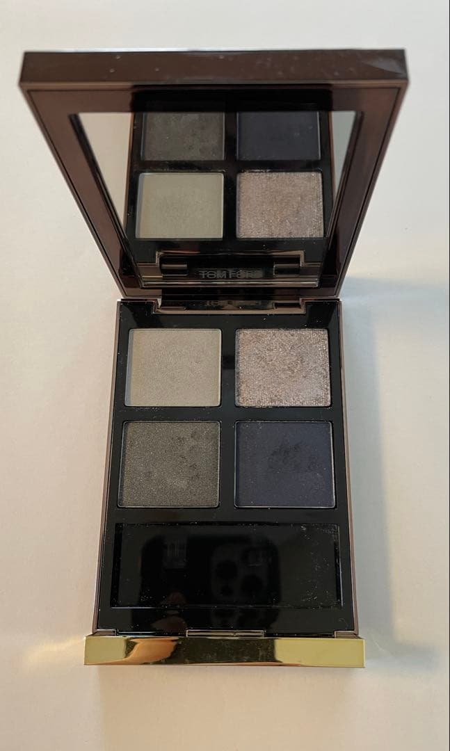 TOM FORD アイカラークォード　23 スターリーナイト