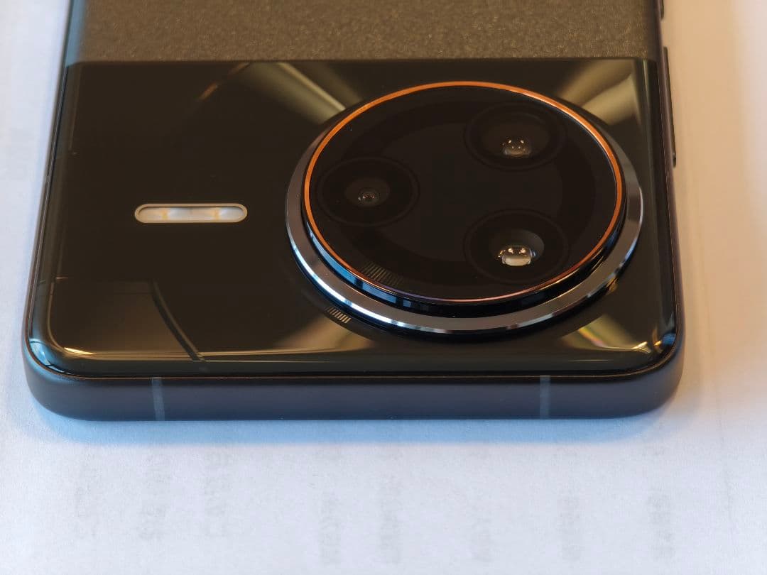 POCO F7 Ultra ブラック