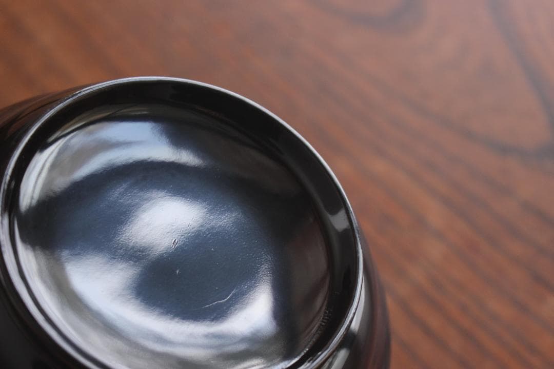 シンプルデザインに金縁朱漆の映える小皿1点（検輪島塗豆皿菓子皿