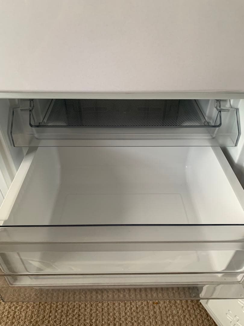 冷蔵庫　一人暮らし用　148L