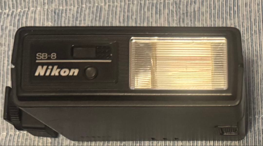 【Nikon】望遠レンズ&カメラセット（カメラはジャンク扱い）&フラッシュ