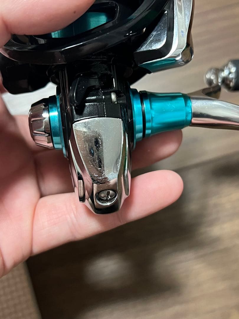 19エメラルダス LT3000S-CH-DH スピニングリール