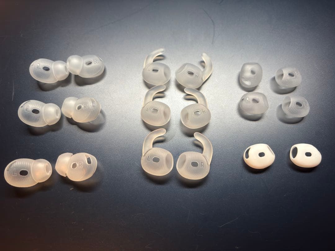 AirPods4&ケースカバー&イヤーピース各種&AppleCare+付き